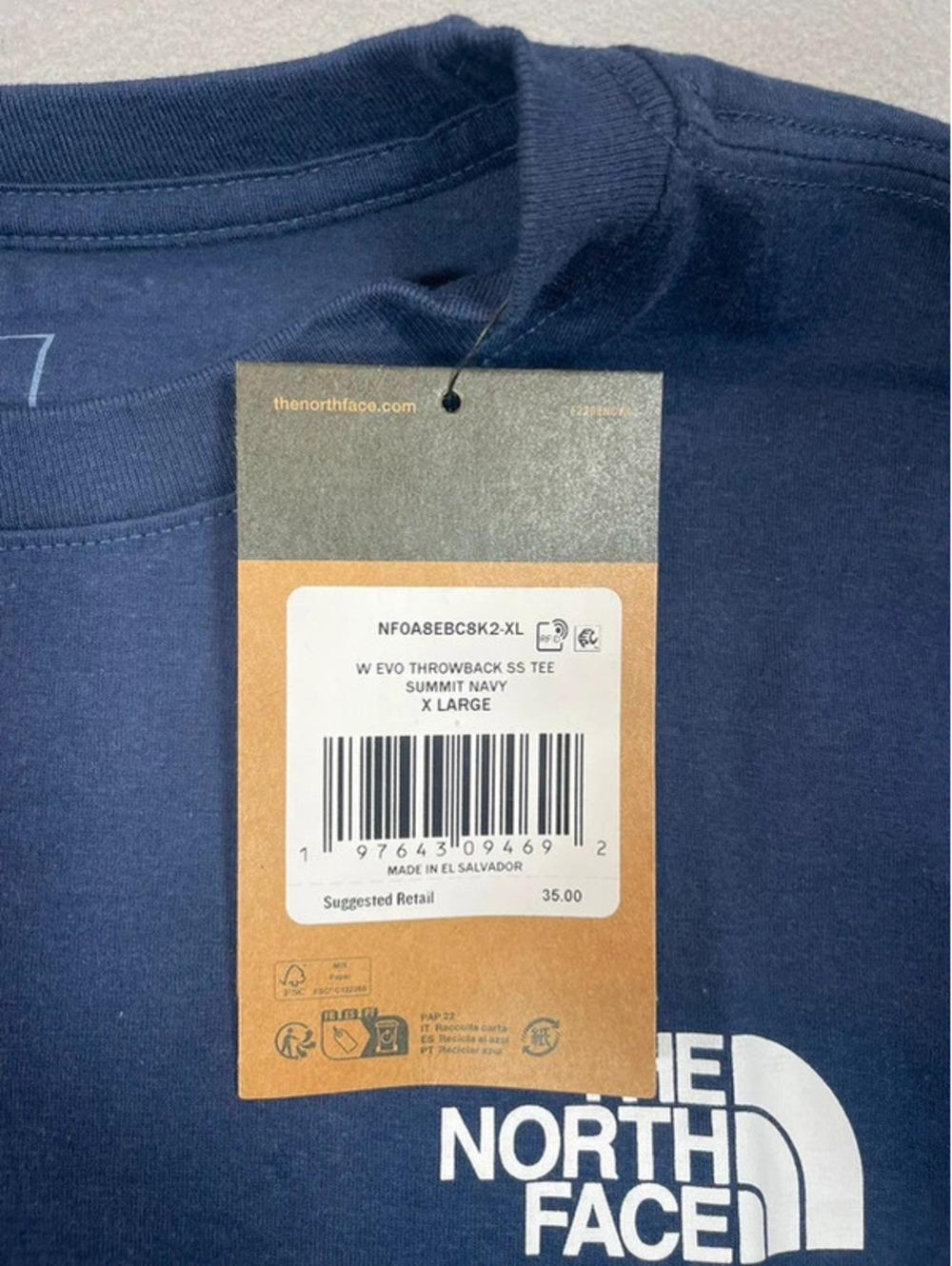 The Northface navy blue T-shirt, size XL - Picture 3 of 6